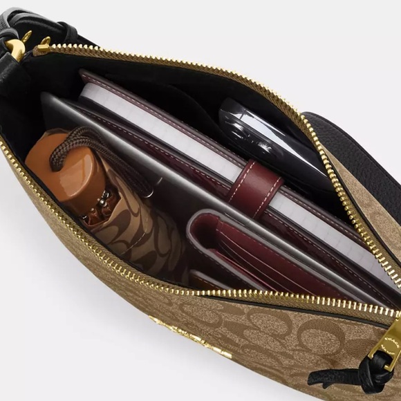 COACH | Women’s Ellie Crossbody. NWT. With COACH store bag & dust bag. - Picture 7 of 7